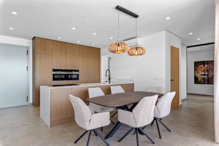 Image No.27-4 Bed Villa for sale