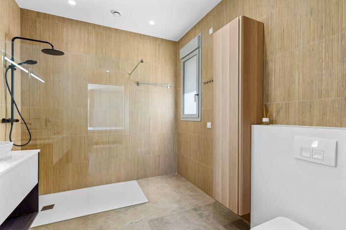 Image No.32-4 Bed Villa for sale