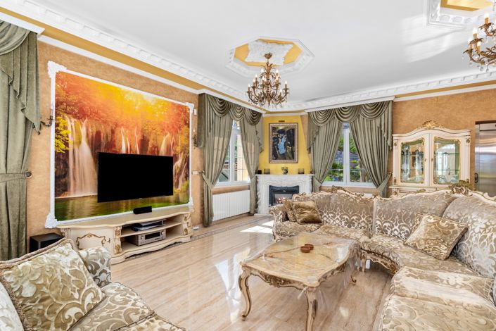 Image No.19-6 Bed Villa for sale