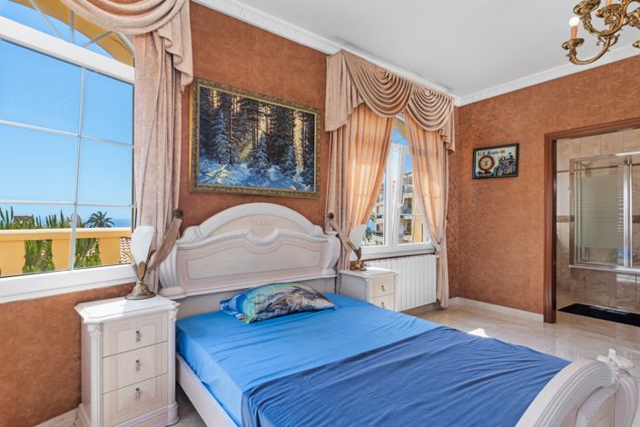 Image No.36-6 Bed Villa for sale