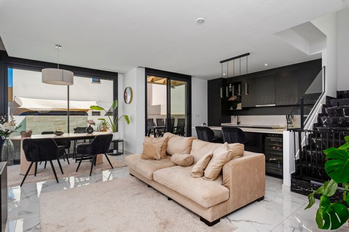 Image No.4-3 Bed Villa for sale