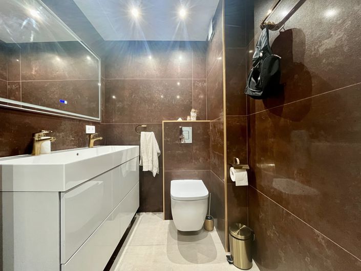 Image No.6-3 Bed Apartment for sale