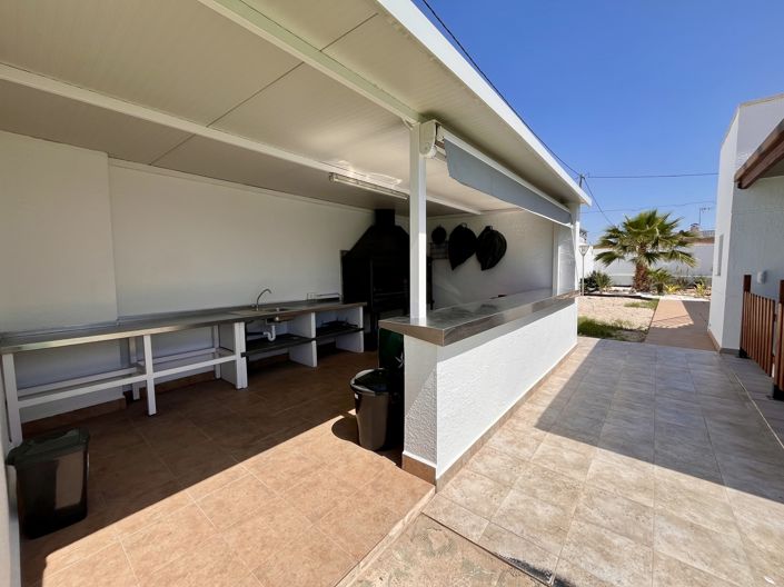 Image No.26-3 Bed Country Property for sale