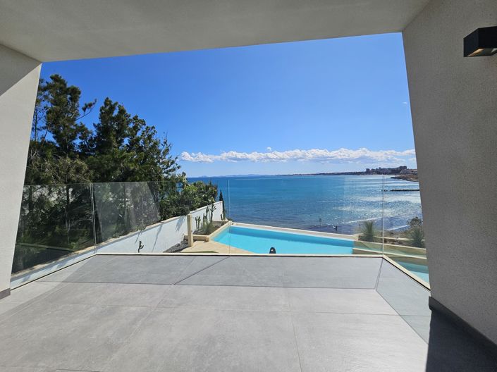 Image No.24-4 Bed Villa for sale