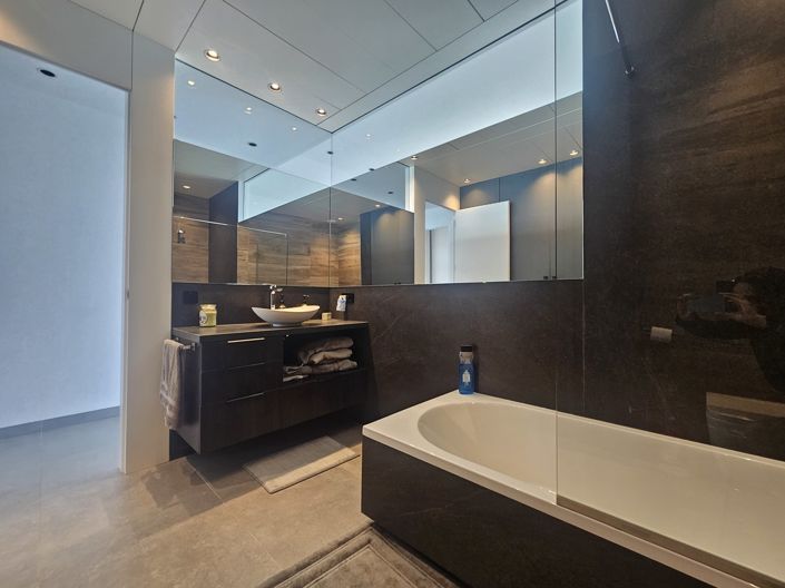 Image No.33-4 Bed Villa for sale