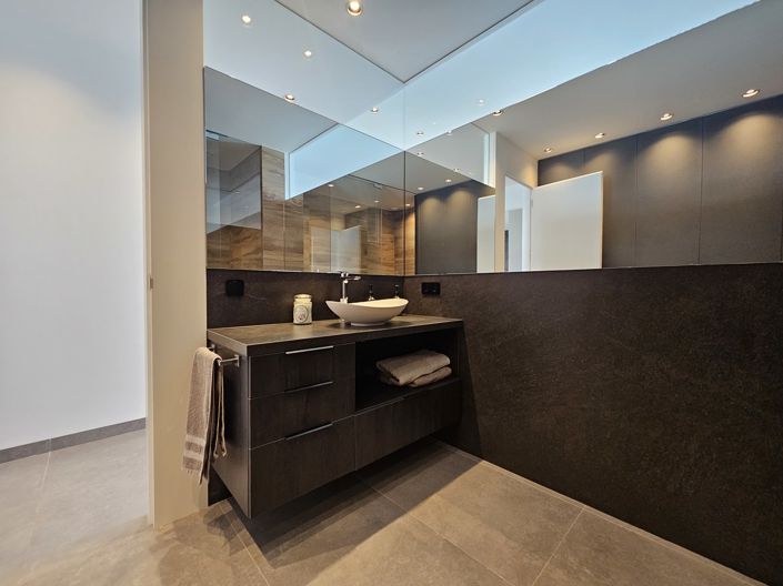 Image No.41-4 Bed Villa for sale