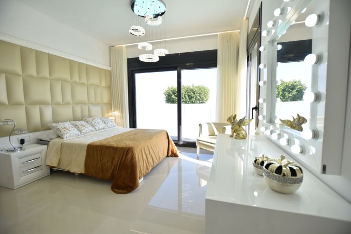 Image No.31-5 Bed Villa for sale