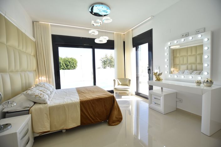 Image No.33-Villa de 5 chambres à vendre à San Miguel de Salinas