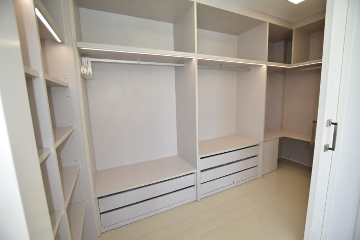 Image No.35-5 Bed Villa for sale