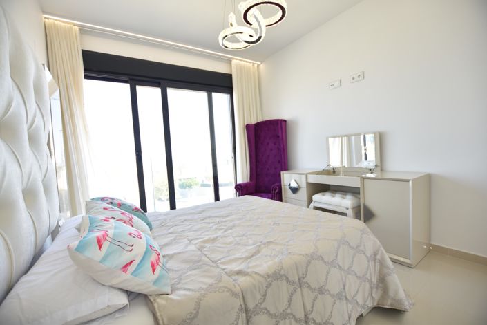 Image No.41-5 Bed Villa for sale