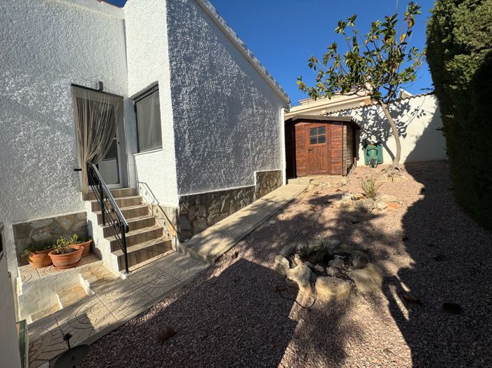 Image No.17-5 Bed Villa for sale