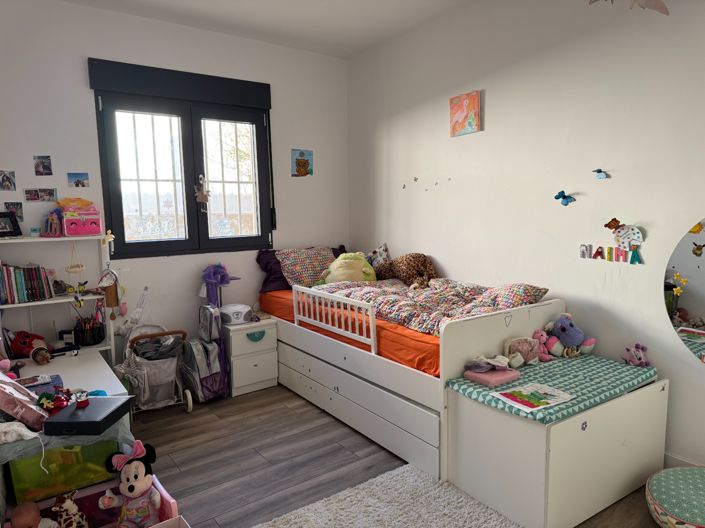 Image No.38-5 Bed Villa for sale