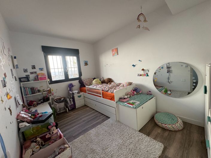 Image No.39-5 Bed Villa for sale