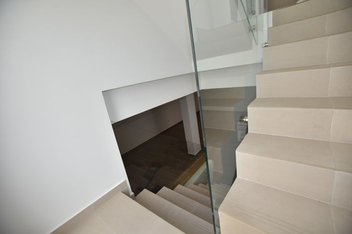 Image No.32-3 Bed Villa for sale