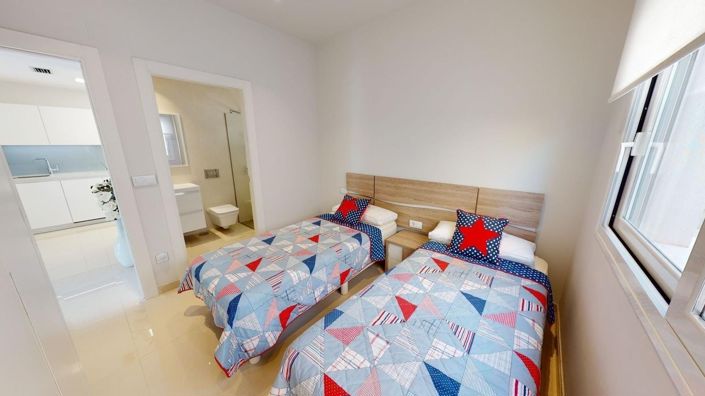 Image No.11-4 Bed Villa for sale