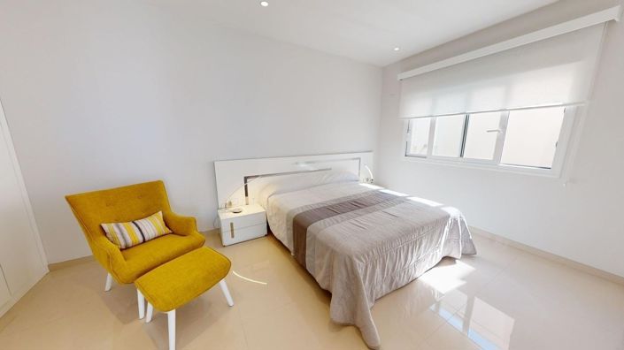 Image No.14-4 Bed Villa for sale