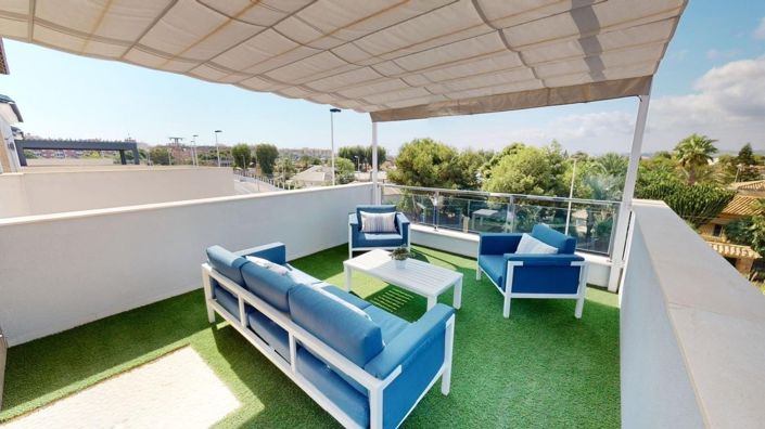 Image No.18-4 Bed Villa for sale