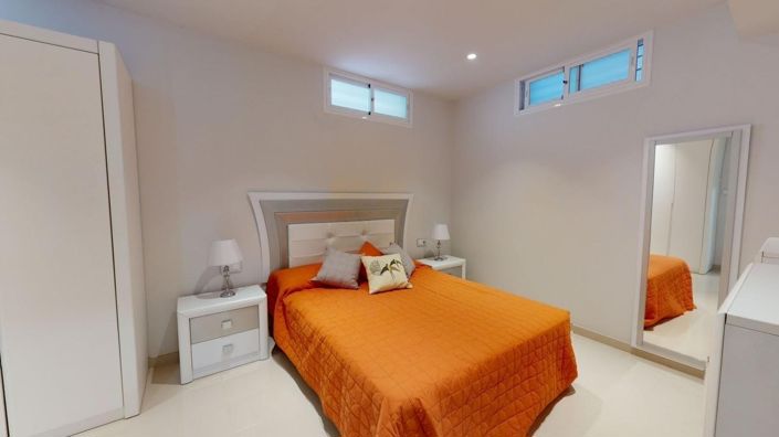 Image No.19-4 Bed Villa for sale