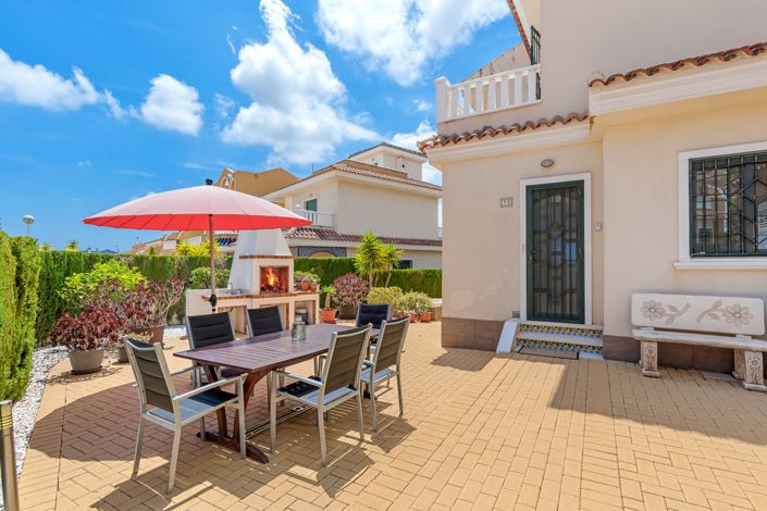 Image No.1-3 Bed Property for sale