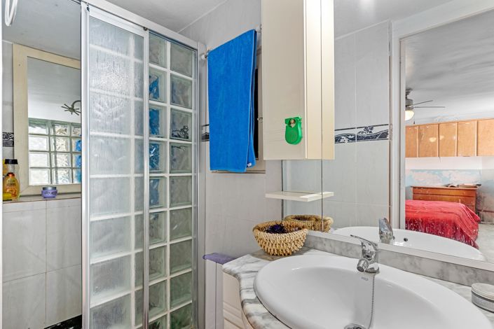 Image No.39-4 Bed Villa for sale