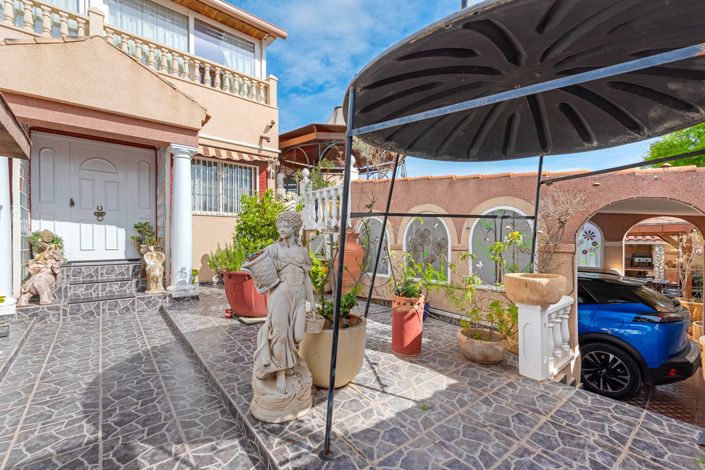 Image No.46-4 Bed Villa for sale