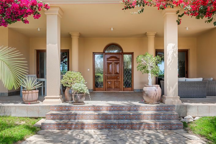 Image No.10-5 Bed Villa for sale