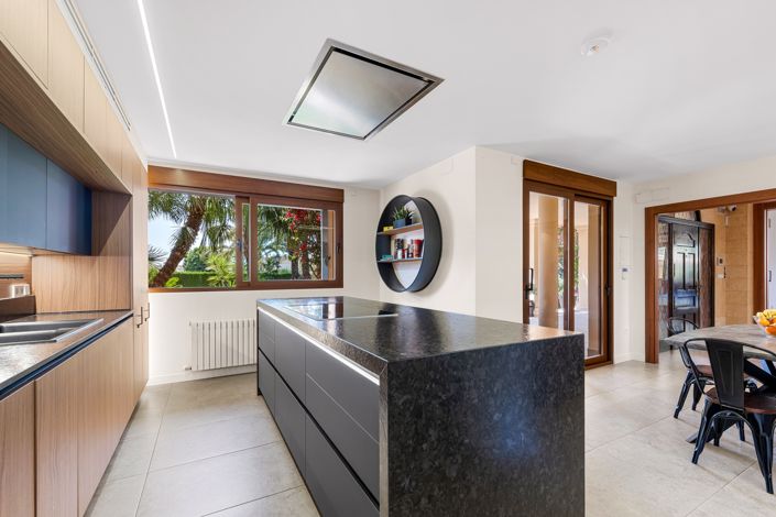 Image No.24-5 Bed Villa for sale