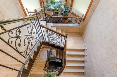 o1j2erro8a1cdb1r6011fv1q3o16so2q