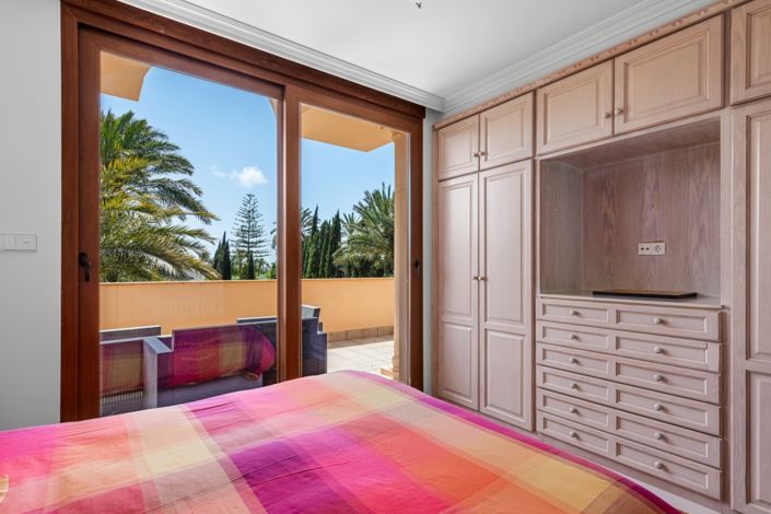 Image No.47-5 Bed Villa for sale