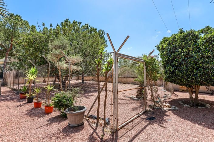 Image No.70-5 Bed Villa for sale