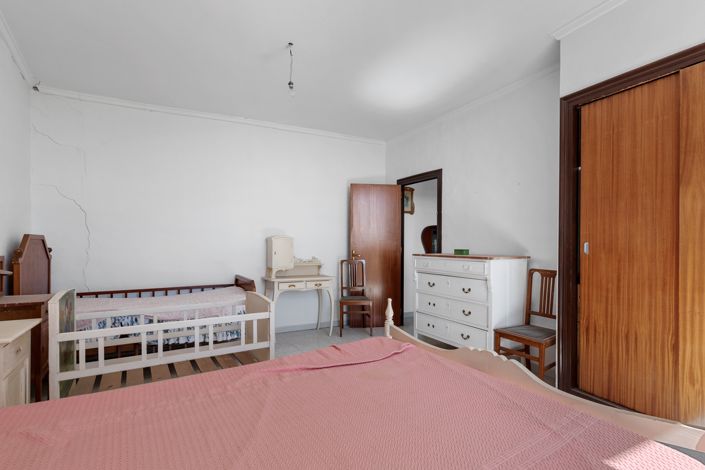 Image No.38-7 Bed Country Property for sale