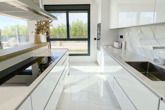 Image No.13-3 Bed Apartment for sale