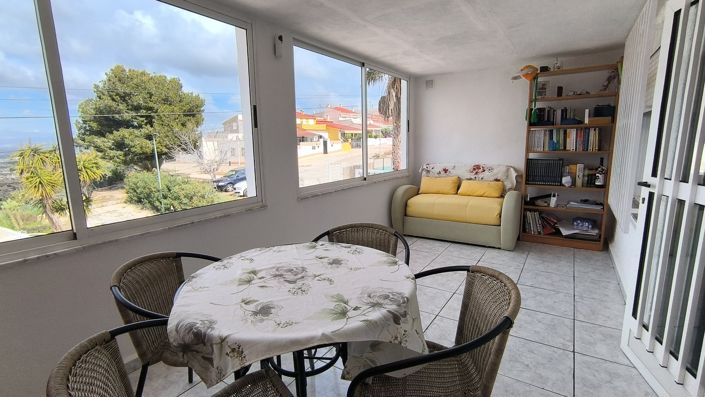 Image No.18-3 Bed Townhouse for sale