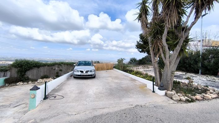 Image No.28-3 Bed Townhouse for sale