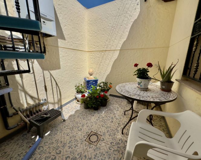 Image No.23-3 Bed Villa for sale