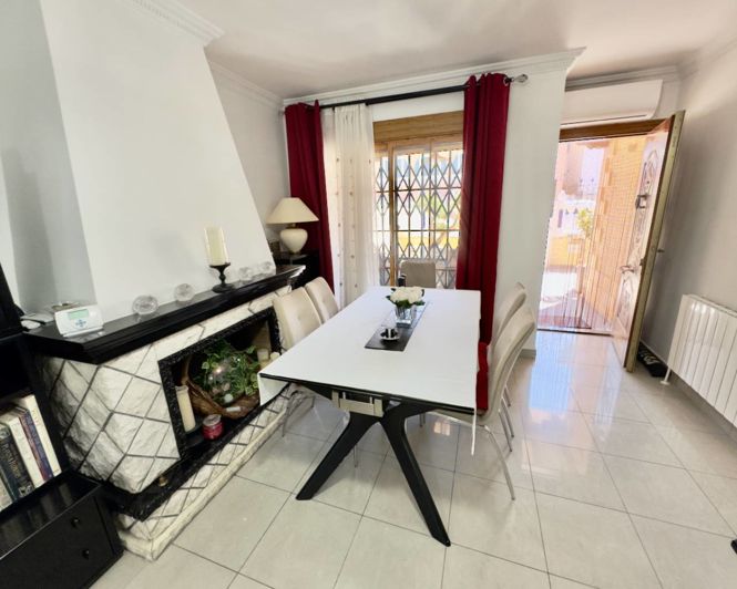 Image No.5-3 Bed Villa for sale