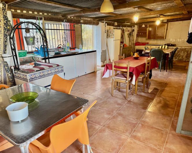 Image No.3-4 Bed Country Property for sale