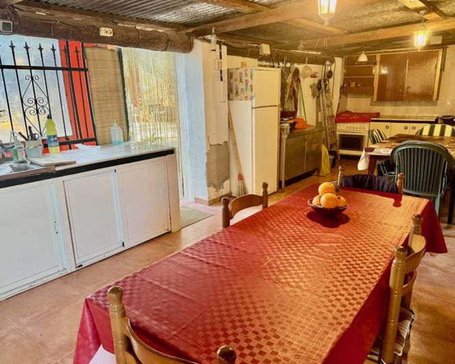 Image No.5-4 Bed Country Property for sale