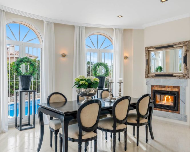 Image No.7-4 Bed Villa for sale