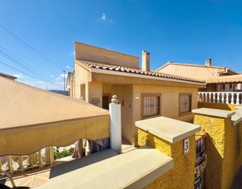 4 Bed Villa for sale