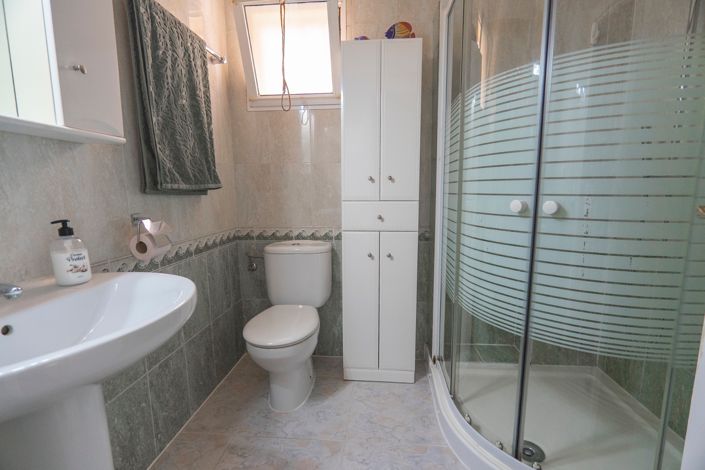 Image No.16-4 Bed Villa for sale