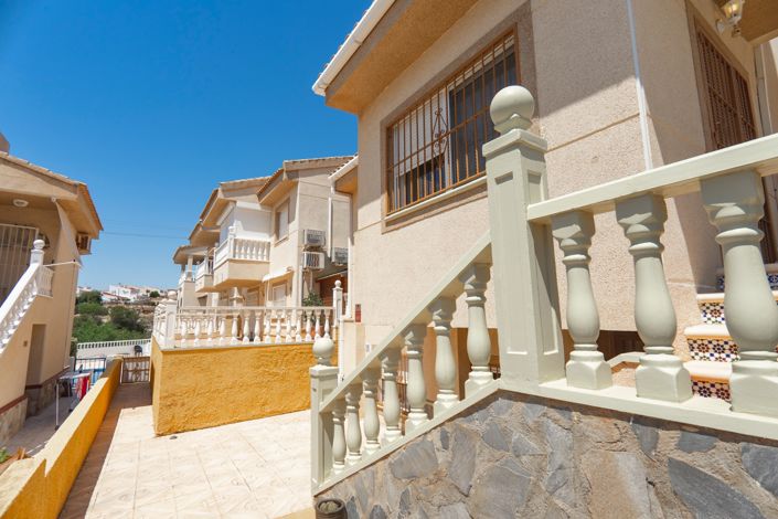 Image No.33-4 Bed Villa for sale