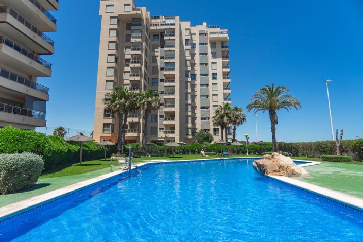 Image No.1-3 Bed Apartment for sale
