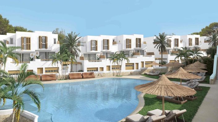 Image No.3-4 Bed Villa for sale