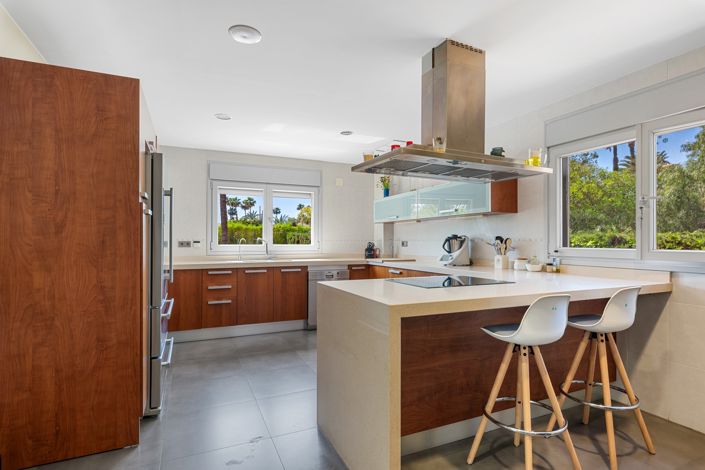 Image No.16-5 Bed Villa for sale