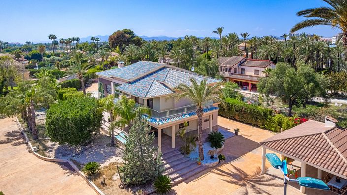 Image No.5-5 Bed Villa for sale