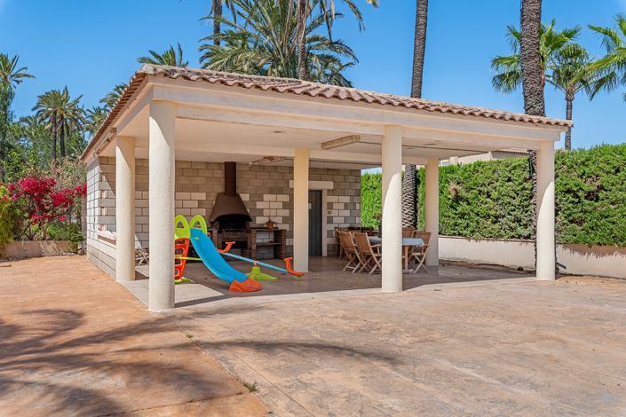 Image No.6-5 Bed Villa for sale