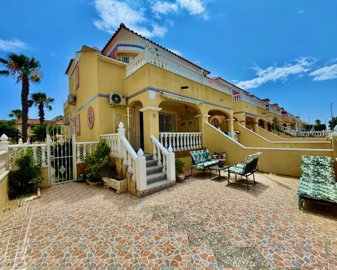 Villa de 3 chambres à vendre à Algorfa