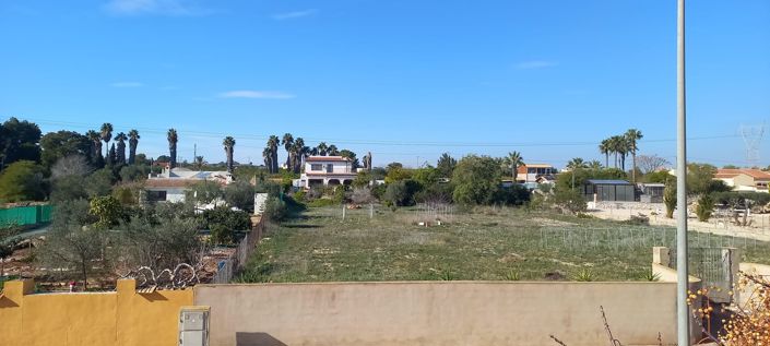 Image No.15-3 Bed Property for sale