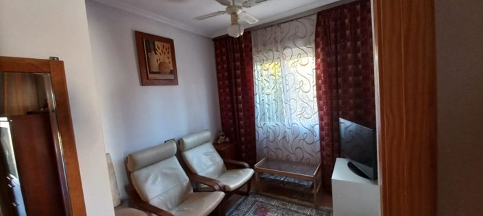 Image No.16-3 Bed Property for sale